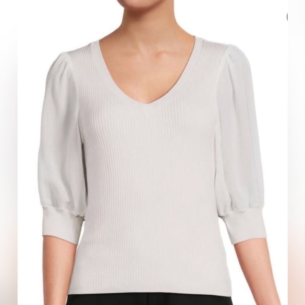 Ribbed Puff Sleeve Sweater Top in canvas size L. NWT original price $118